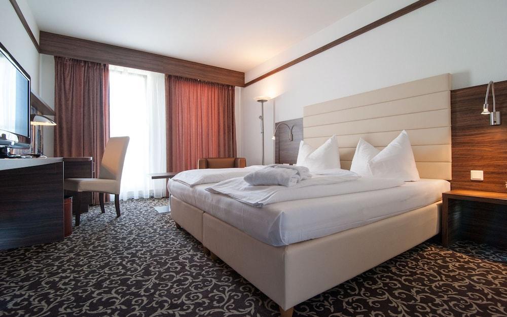 Hotel Metropol Sankt Poelten Ngoại thất bức ảnh