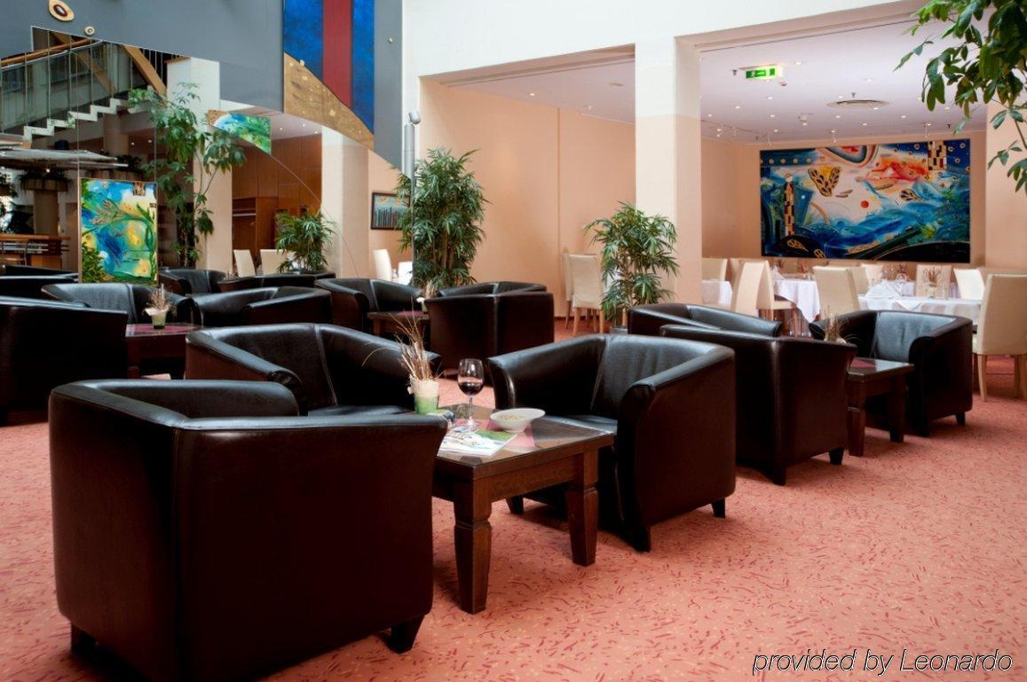 Hotel Metropol Sankt Poelten Ngoại thất bức ảnh