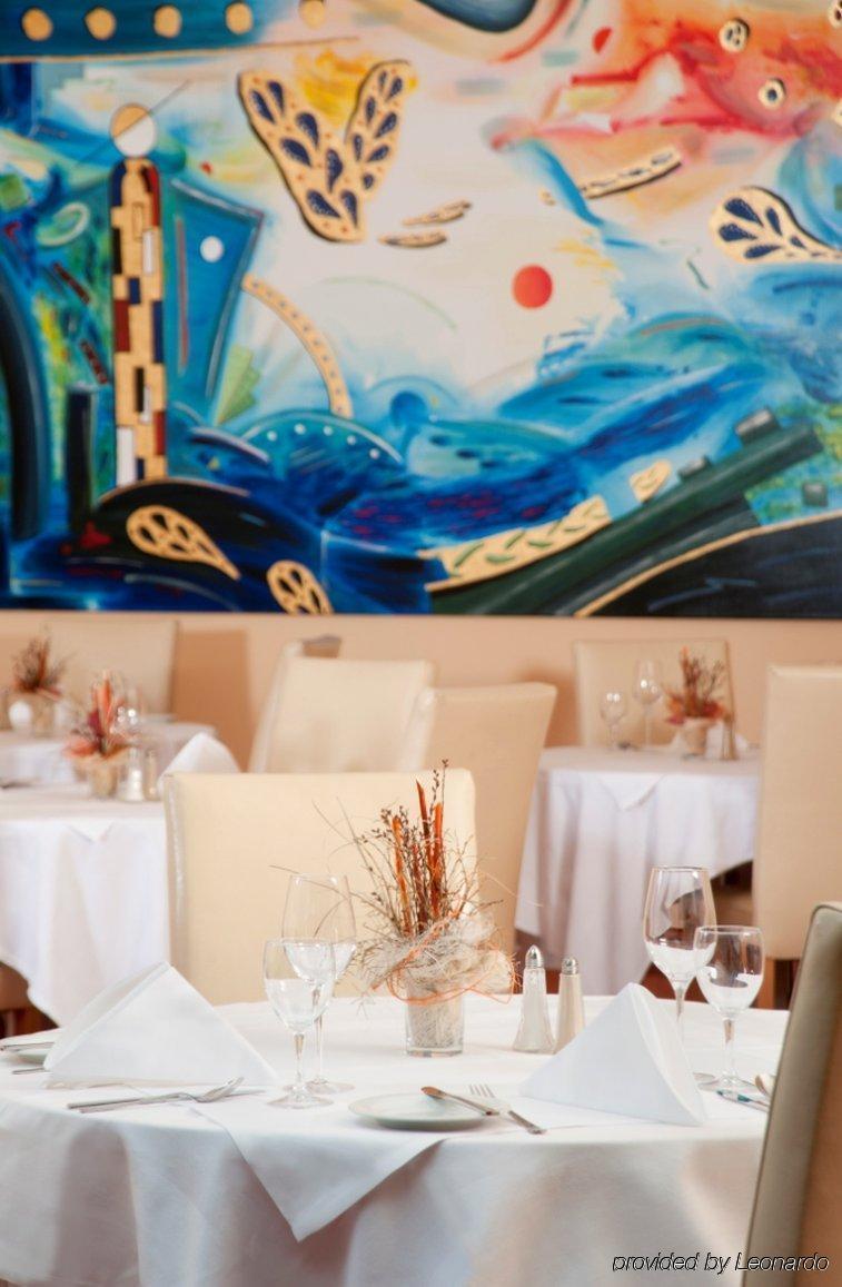 Hotel Metropol Sankt Poelten Ngoại thất bức ảnh
